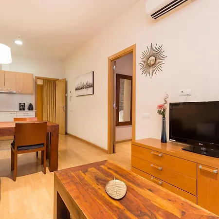 Unio Apartment *